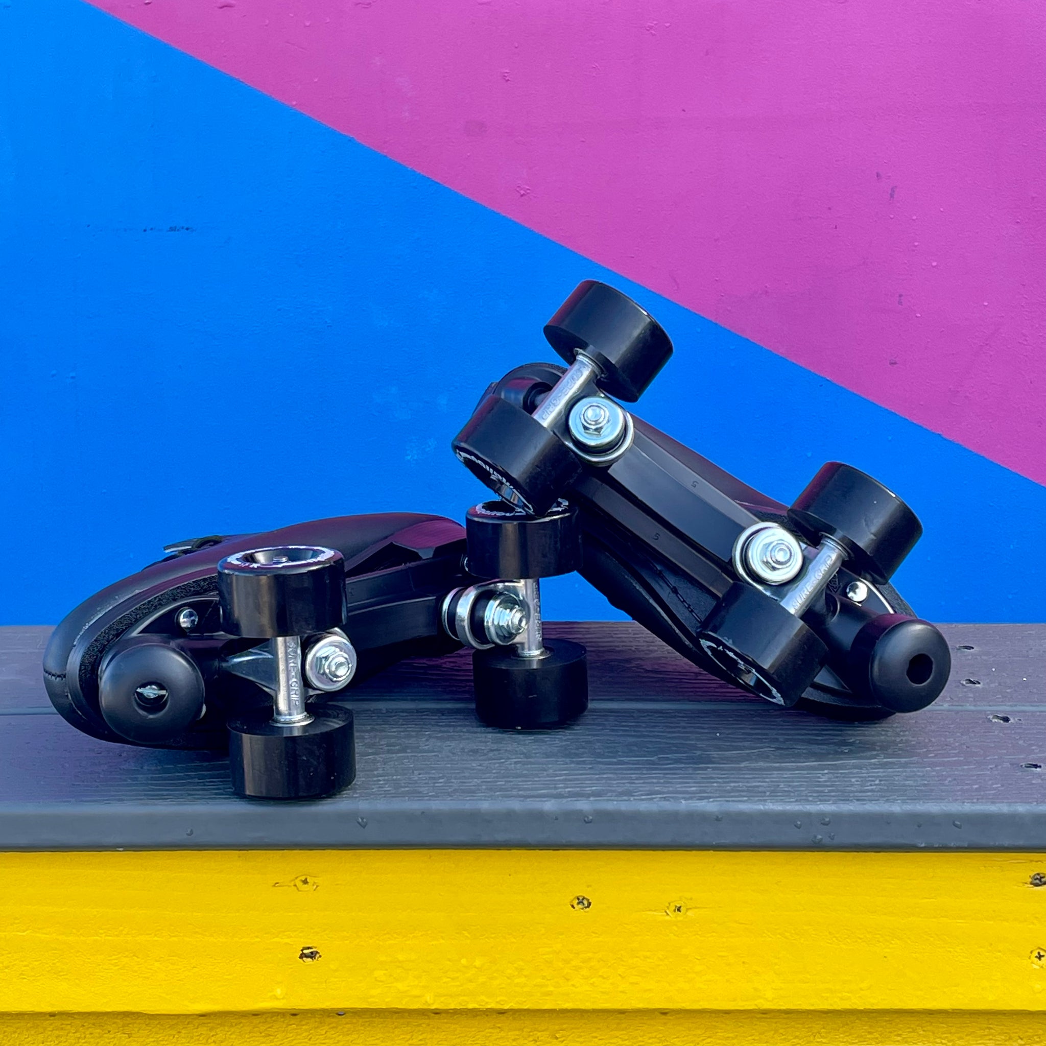 Malibu Adult Roller Skate Black